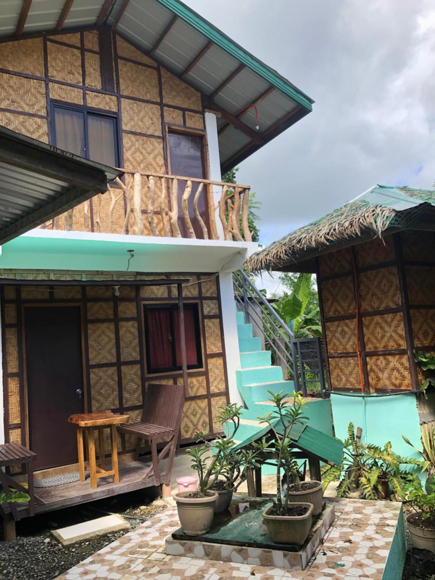 Fely'S Homestay Batuan Exterior foto